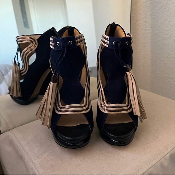 Nicholas Kirkwood Navy with cream trim and tassels platform heels- EUR 36 - Picture 6 of 13